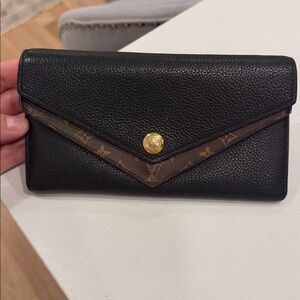 Louis Vuitton Double V Wallet Leather with Monogram Canvas